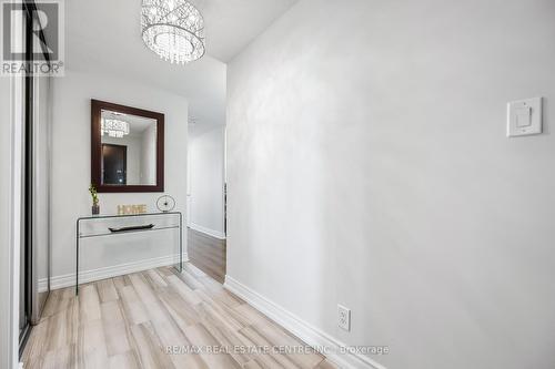 1005 - 205 Wynford Drive, Toronto, ON - Indoor Photo Showing Other Room