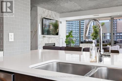 Ph2 - 22 Wellesley Street E, Toronto, ON - Indoor Photo Showing Kitchen With Double Sink