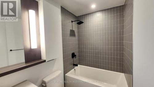 3706 - 5 Defries Street, Toronto (Regent Park), ON - Indoor Photo Showing Bathroom