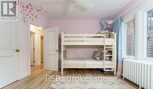 61 Burnside Drive, Toronto, ON - Indoor Photo Showing Bedroom