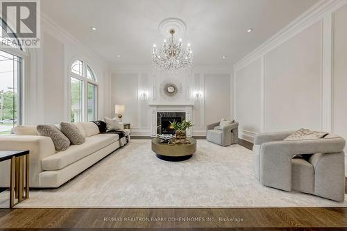 17 Artinger Court, Toronto, ON - Indoor Photo Showing Living Room With Fireplace