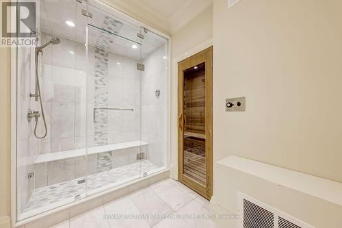 17 Artinger Court, Toronto (Banbury-Don Mills), ON - Indoor Photo Showing Bathroom