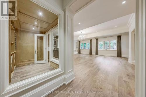 17 Artinger Court, Toronto, ON - Indoor Photo Showing Other Room