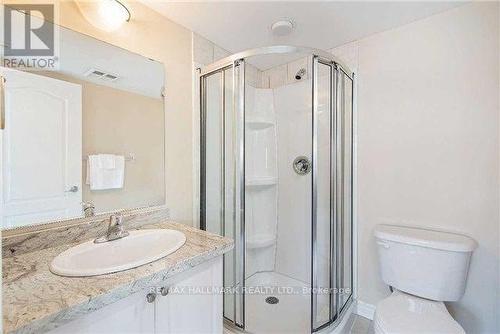 90 Woodbine Avenue, Toronto, ON - Indoor Photo Showing Bathroom