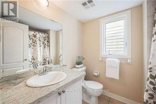 90 Woodbine Avenue, Toronto (The Beaches), ON - Indoor Photo Showing Bathroom