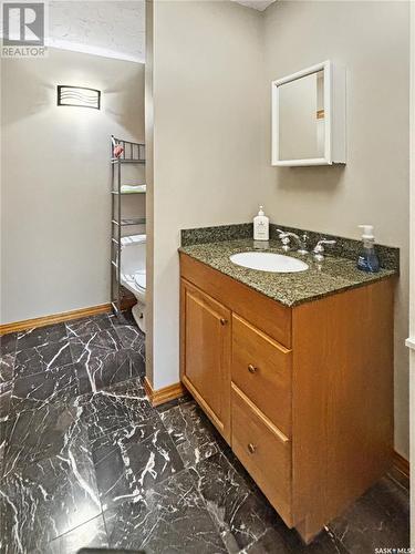 708 1St Street E, Wilkie, SK - Indoor Photo Showing Bathroom