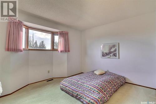 3607 White Bay, Regina, SK - Indoor Photo Showing Bedroom