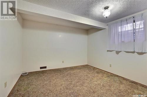 3607 White Bay, Regina, SK - Indoor Photo Showing Other Room