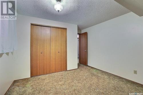 3607 White Bay, Regina, SK - Indoor Photo Showing Other Room