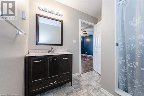 1291 Old #8 Highway, Flamborough, ON - Indoor Photo Showing Bathroom