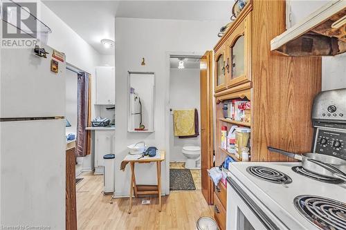 1367 Cannon Street E, Hamilton, ON - Indoor Photo Showing Kitchen