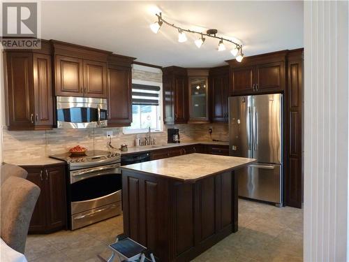 61 Emma Street, North Dundas, ON - Indoor Photo Showing Kitchen