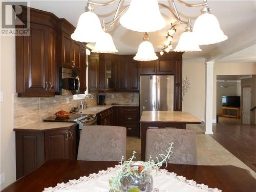 61 Emma Street, North Dundas, ON - Indoor Photo Showing Kitchen