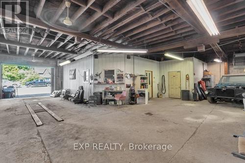 2033 Main Street, Norfolk, ON - Indoor