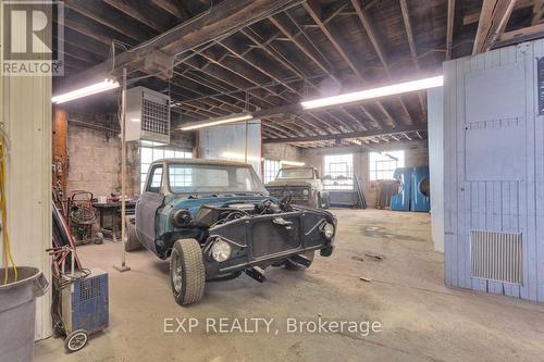 2033 Main Street, Norfolk, ON - Indoor Photo Showing Garage