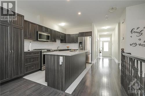 37 Hurdis Way, Carleton Place, ON - Indoor Photo Showing Kitchen With Stainless Steel Kitchen With Upgraded Kitchen