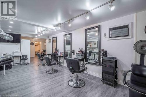 132 King Street W, Dundas, ON 