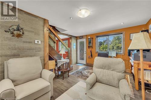 Living room/den - 35 Canal Bank Road, Port Colborne, ON - Indoor