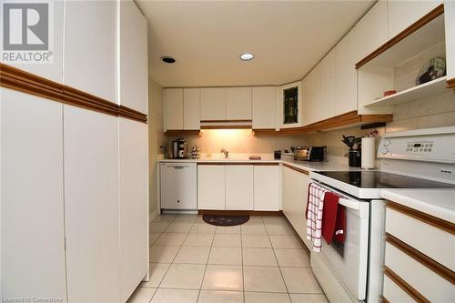 150 Wilson Street W Unit# Ph3, Ancaster, ON - Indoor Photo Showing Kitchen