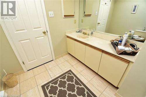 150 Wilson Street W Unit# Ph3, Ancaster, ON - Indoor Photo Showing Bathroom