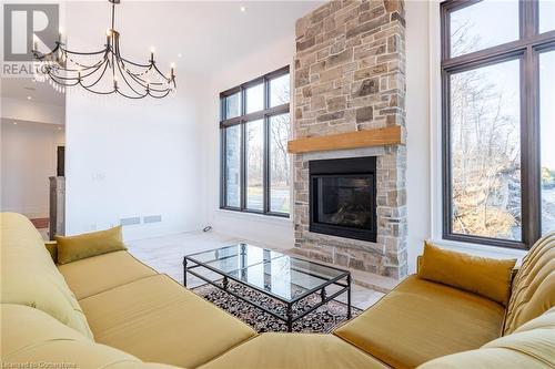 1250 Lakeshore Road W, St. Catharines, ON - Indoor Photo Showing Living Room With Fireplace