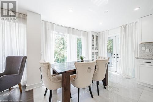 704 Old Dundas Road, Hamilton, ON - Indoor Photo Showing Dining Room