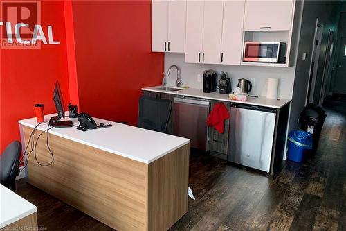 461 King Street E, Hamilton, ON - Indoor Photo Showing Kitchen