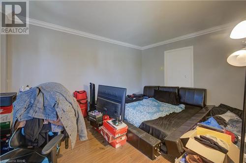 17 West 3Rd Street, Hamilton, ON - Indoor Photo Showing Bedroom