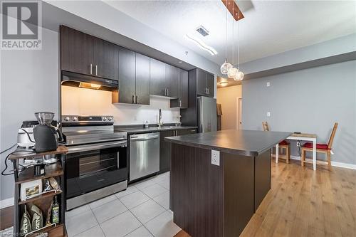 90 Charlton Avenue W Unit# 502, Hamilton, ON - Indoor Photo Showing Kitchen With Stainless Steel Kitchen