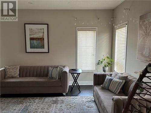 53 Commodore Drive, Brampton, ON - Indoor Photo Showing Living Room