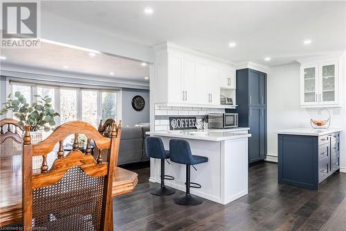 4126 London Court, Niagara Falls, ON - Indoor Photo Showing Kitchen