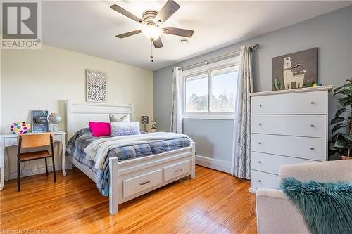 4126 London Court, Niagara Falls, ON - Indoor Photo Showing Bedroom