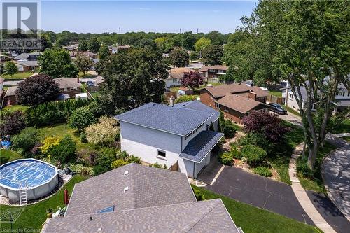 4126 London Court, Niagara Falls, ON - Outdoor With Above Ground Pool