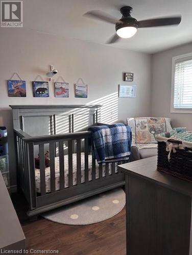 2 Weiden Street Unit# 37, St. Catharines, ON - Indoor Photo Showing Bedroom