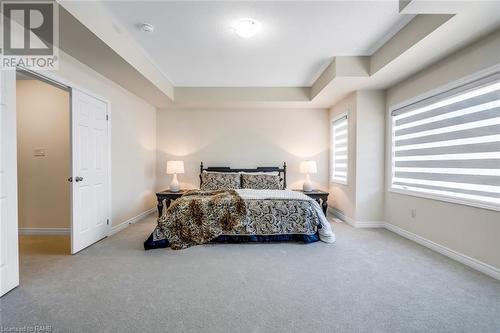 3916 Koenig Road, Burlington, ON - Indoor Photo Showing Bedroom