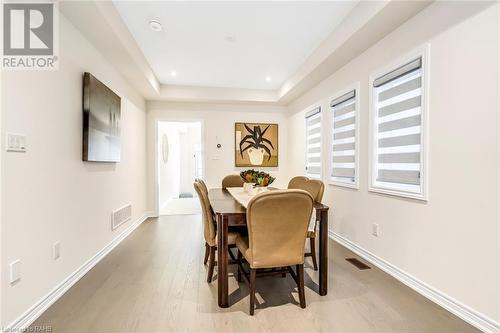 3916 Koenig Road, Burlington, ON - Indoor Photo Showing Dining Room