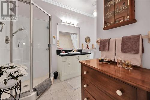 87 Boca Drive, Mount Hope, ON - Indoor Photo Showing Bathroom