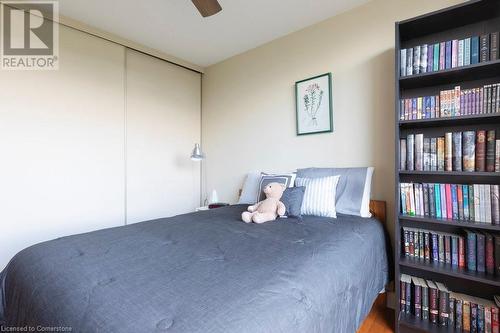 75 Queen Street N Unit# 506, Hamilton, ON - Indoor Photo Showing Bedroom