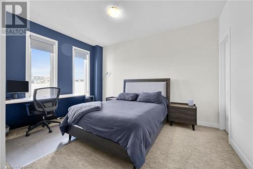 904 West Village Square, London, ON - Indoor Photo Showing Bedroom