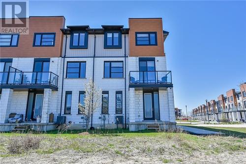 904 West Village Square, London, ON - Outdoor With Balcony With Facade