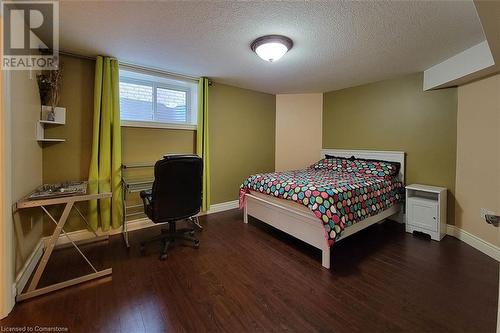 85 Paige Street, Kitchener, ON - Indoor Photo Showing Bedroom