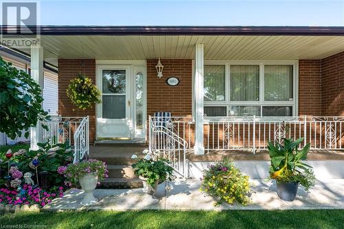 5061 University Avenue, Niagara Falls, ON - Outdoor With Deck Patio Veranda