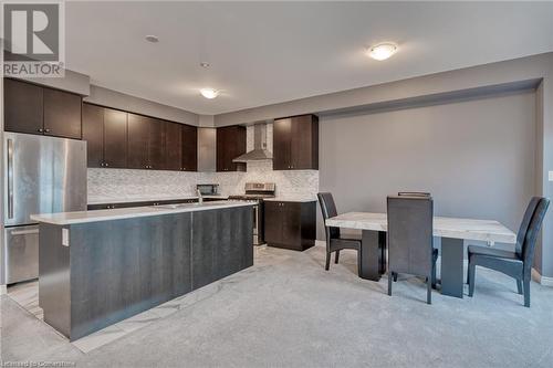 33 Pinot Crescent, Hamilton, ON - Indoor Photo Showing Kitchen With Stainless Steel Kitchen With Upgraded Kitchen