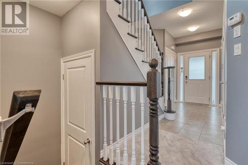 33 Pinot Crescent, Hamilton, ON - Indoor Photo Showing Other Room