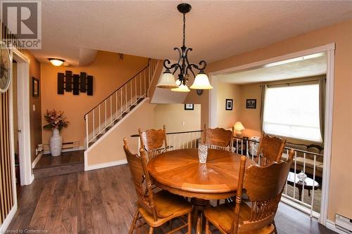 1250 Limeridge Road E Unit# 5, Hamilton, ON - Indoor Photo Showing Dining Room