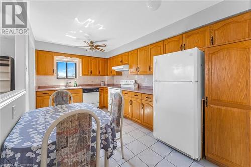 99 Donn Avenue Unit# 208, Hamilton, ON - Indoor Photo Showing Kitchen