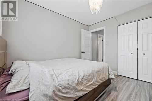 27 Emperor Avenue, Hamilton, ON - Indoor Photo Showing Bedroom