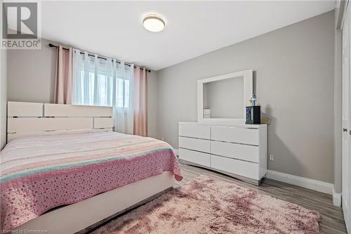 27 Emperor Avenue, Hamilton, ON - Indoor Photo Showing Bedroom