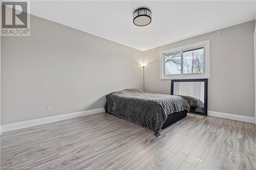 27 Emperor Avenue, Hamilton, ON - Indoor Photo Showing Bedroom