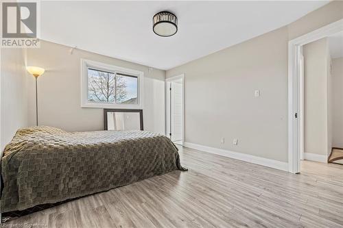 27 Emperor Avenue, Hamilton, ON - Indoor Photo Showing Bedroom